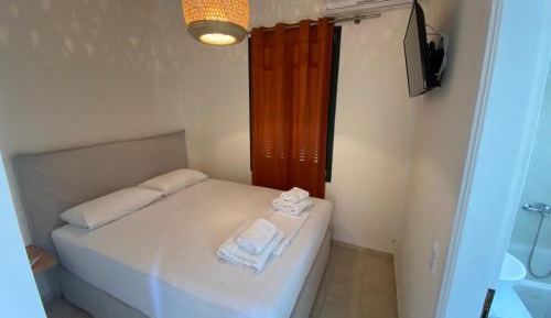 Triple Room with Balcony