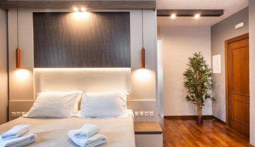 Grand Luxury Suite with Panoramic View