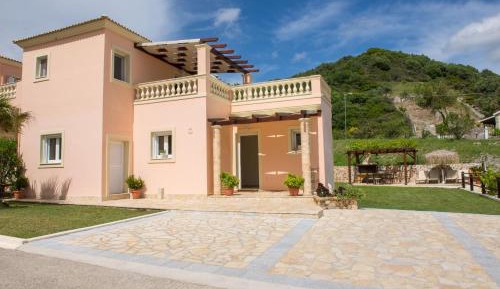 Villa - Beach Front