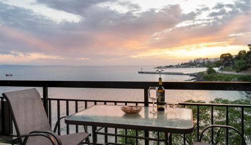 Two-Bedroom Apartment with Sea View
