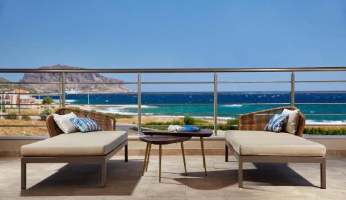 King Suite with Sea View