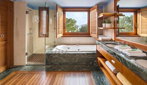 Premium Hotel/Bungalow Suite Sea View
