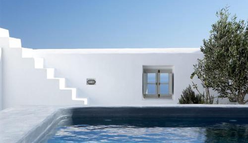 Villa (10 Adults) with Car Rental Package