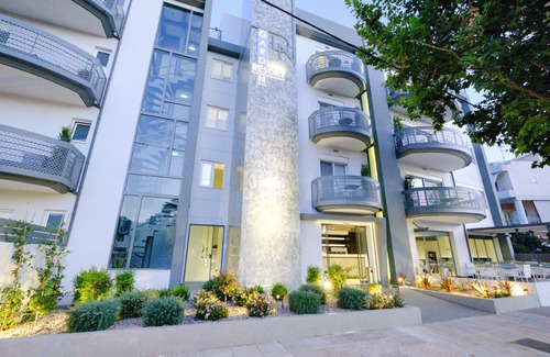 Kalamata Hotel | Garden City Resort