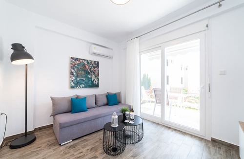 Ofrinion Apartment | One Bedroom Apartment in Kleoniki & Irida Residential Complexes