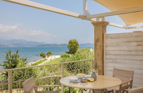 Lixouri House | Apollonides Seafront Villa 2 “Melete”
