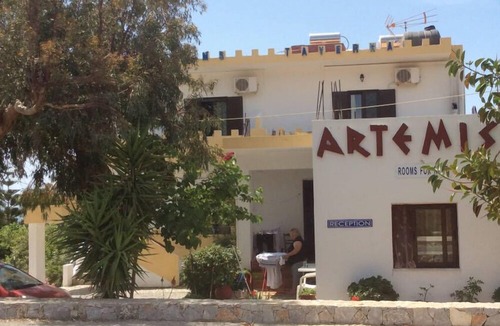 Frangokastellon Hotel | Artemis Rooms
