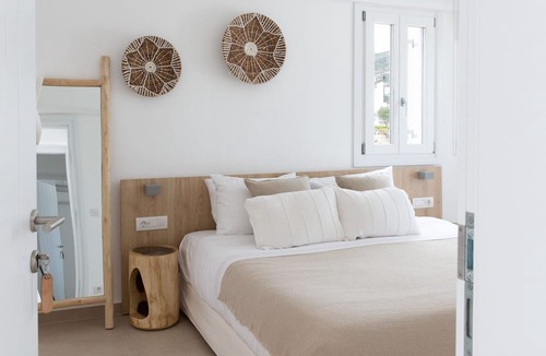 Antiparos Bed & Breakfast | KAMEO Antiparos