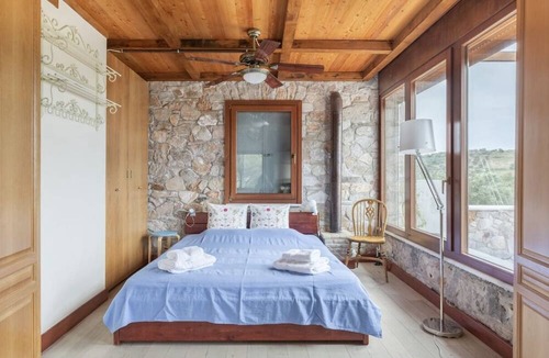 Ormos Agiou Ioannou Villa | Tranquility next to the riviera in Athens