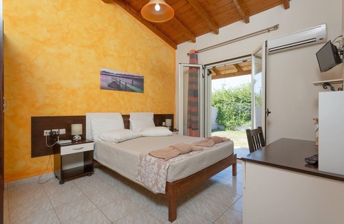 Roda Villa | Villa Popi Large Private Pool Walk to Beach A C Wifi - 2820