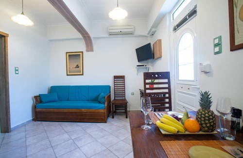 Panormos House | Kastro Apartments