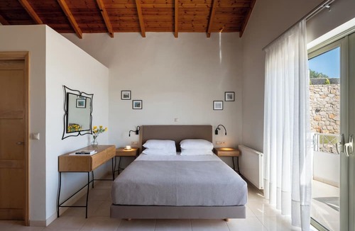 Nea Tirintha House | Anassia Villas