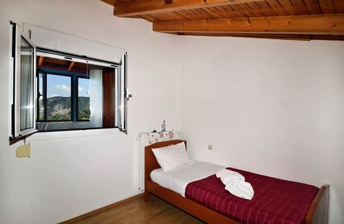 Strovles Villa | Villa Areti - A Cottage in Cretan Nature