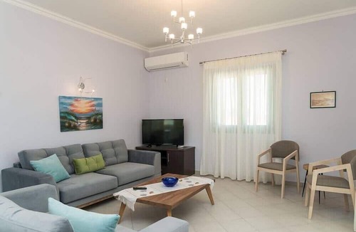 Gaitanion Villa | Villa Kampos