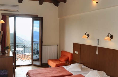 Delfoi Hotel | Castri