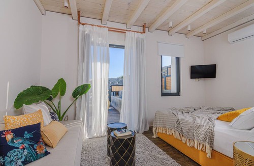 Elia Hotel | Maregold Mykonos Micro-Suites, Adults Only