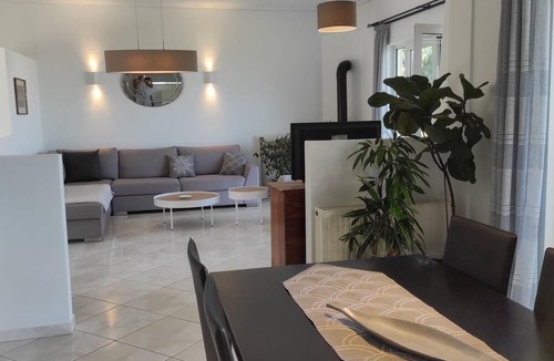 Xiro Chorio House | Sea Breeze Villa, stunning garden sea view