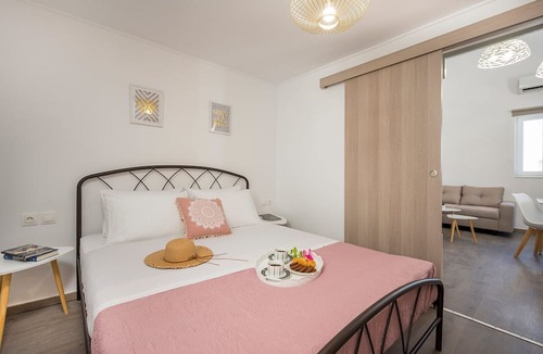 Sirili House | House Sirili