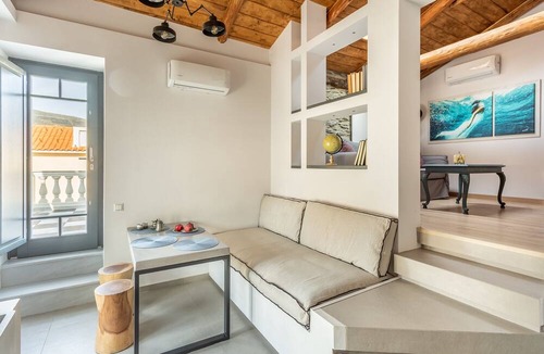 Paleopolis Hotel | Camara Suites
