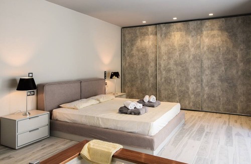 Palaia Fokaia Villa | Black Diamond Luxury Beachfront Villa Selenia