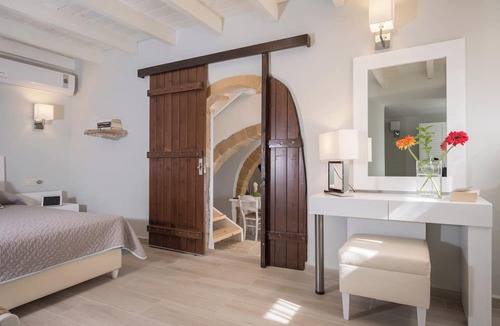 Spilia Hotel | Spilia Village Hotel & Villas