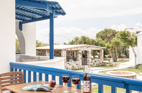 Naxos Town Hotel | Summer Memories