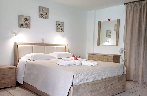 Arillas Hotel | Anna Studios