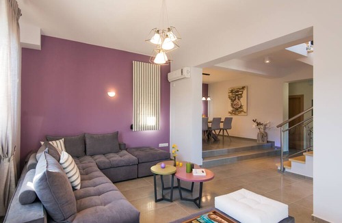 Adelianos Kampos Villa | Villa Kalli