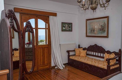 Dhrimiskos Villa | Petrinos Milos