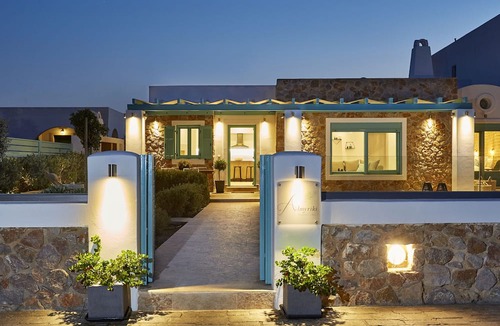 Monolithos Villa | Almyriki Beach Villa