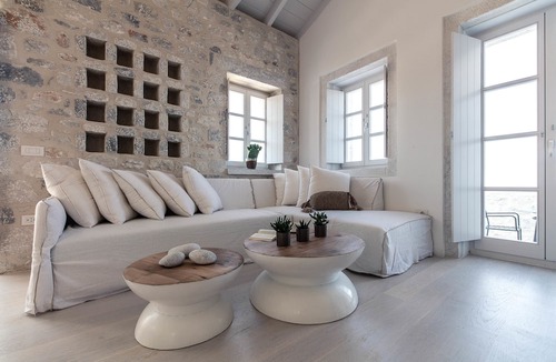 Areopoli Hotel | Ariá Estate Suites & Spa