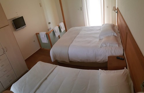 Aigio House | Christopoulos Villas