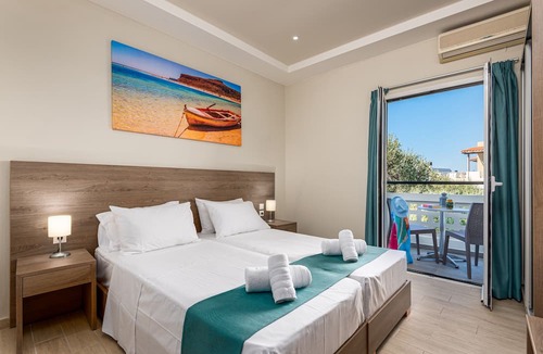 Sissi Hotel | Sisi Breeze Hotel