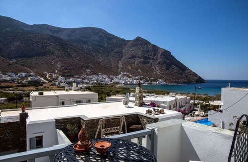 Kamares Hotel | Nymfes Hotel
