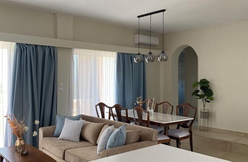 Pyrgos Psilonerou Hotel | Villa Fleria Seaside Studios & Apts