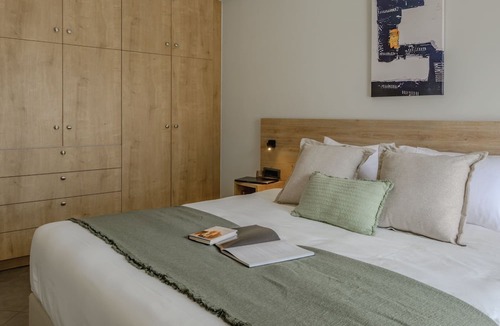 Spata-Artemida Apartment | Jaax Apartment Airport by Airstay