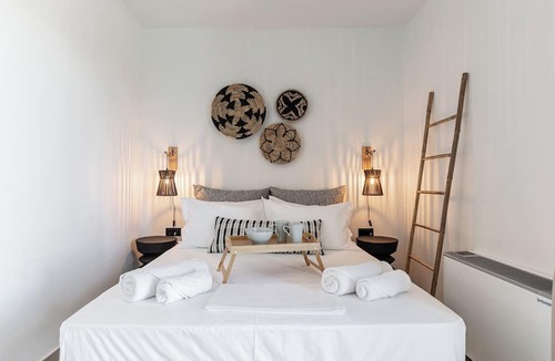 Naxos Town Villa | Coastal Retreat Naxos