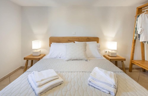 Parasporos House | Vitamine Sea House - Island Living Paros