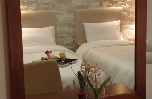 Pefki Villa | Luxurious Villa Tholos Crete