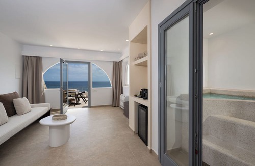 Karterados Hotel | Aelia Luxury Suites Thalassa