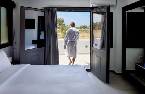 Agios Fokas Hotel | Emerald Tinos