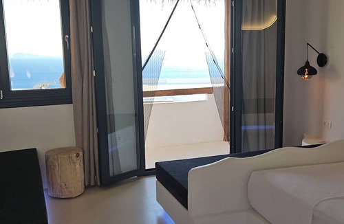 Agios Stefanos Hotel | Elli Tropical Suites