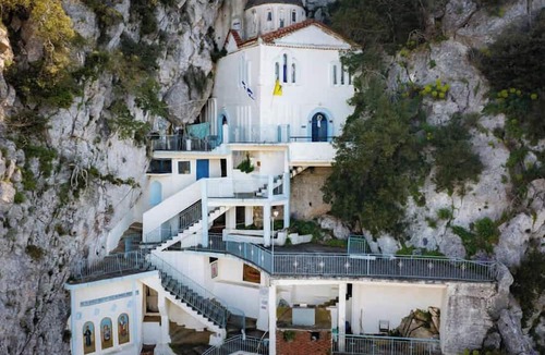 Arcoudi Apartment | Casa di Bello - Your Beachside Haven