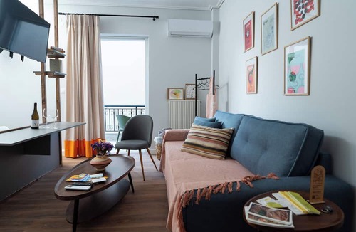 Tripoli Apartment | Modern & Sunny apartment with Garden View in the heart of the city center NYX 1