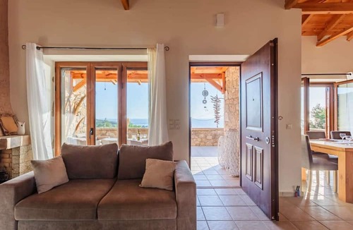 Lefktron Apartment | Mani Panoramic Seaviews - Luxury Summer Haven