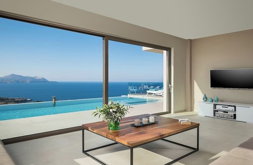 Kokkinon Khorion Villa | A Sublime Villa in Kokkino Horio