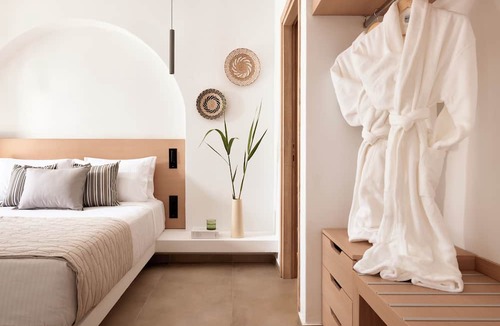 Kamares Hotel | Arcos Suites Sifnos