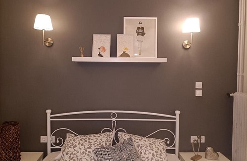 Ampelokipoi Apartment | Traveler's Nest