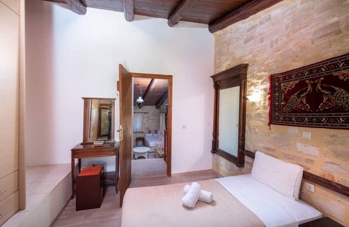 Pagkalochori Villa | Villa Hidden Gem Crete
