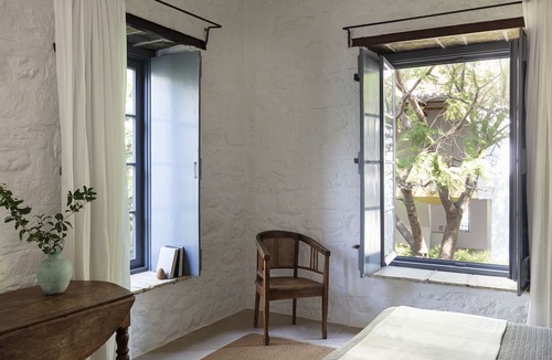 idhra Hotel | Bratsera Hotel Hydra